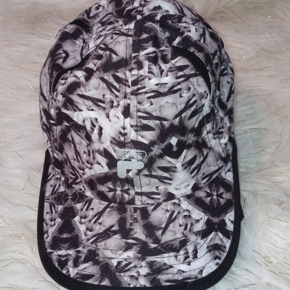 Fila hat - Picture 1 of 4